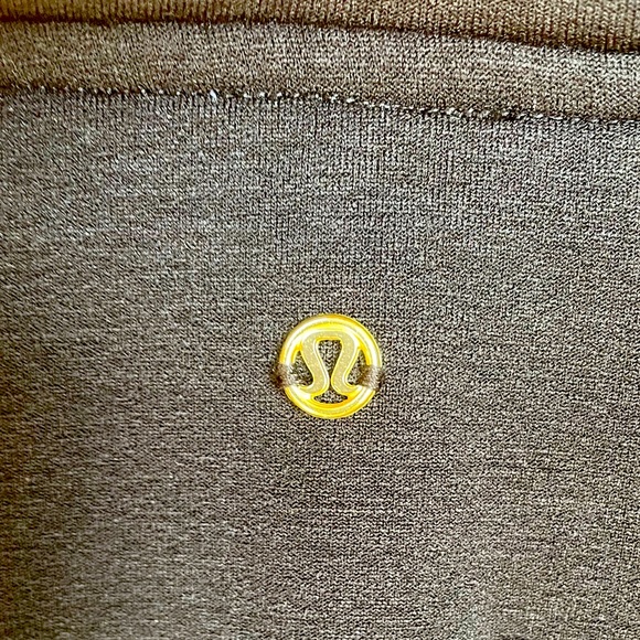 Lululemon Athletica Peplum Pullover Black Sweatshirt Top Womens - Picture 6 of 6